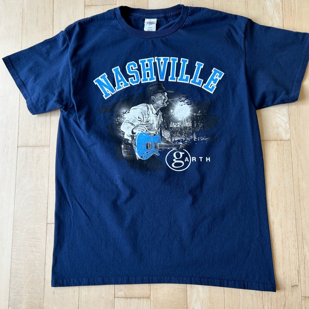 Garth Brooks Nashville Stadium Tour Cotton T-Shirt - Size Men’s Medium